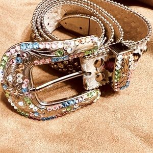 b.b. simon Belt with Swarovski Crystal- so cute!